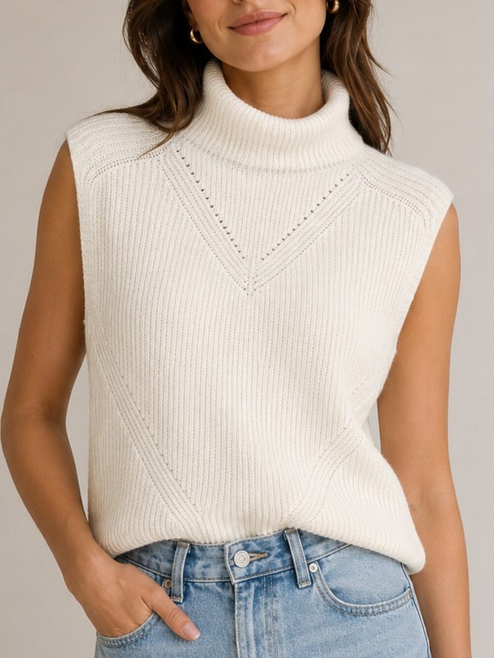 C by Bloomingdales Cashmere Turtleneck Sweater Vest Ivory Womens XS Quiet Luxury